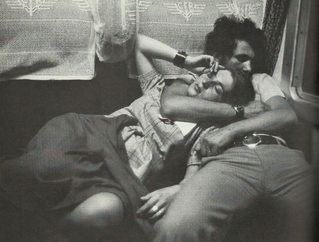 'Manwatching' A Field Guide to Human Behaviour Desmond Morris 1978 'The Neck Embrace is so similar to a throttling action that it is rarely used and can only be employed where there is total trust and... both partners are completed relaxed