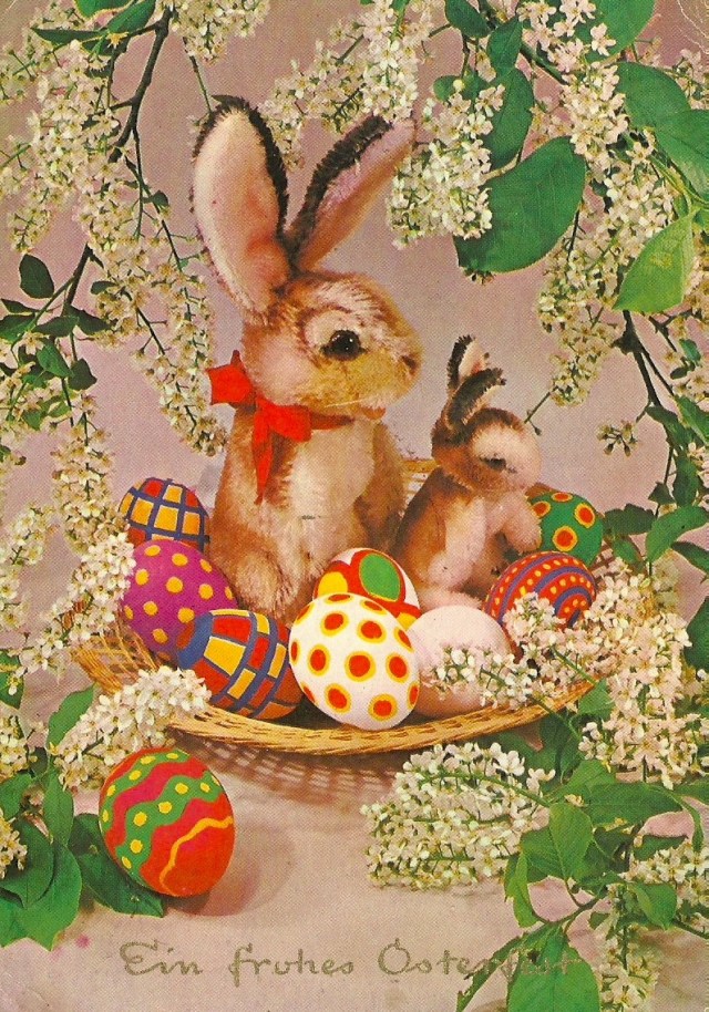 Ein Frohes Osterfest posted to Famile Monostori Bela Budapest 17 March 1978