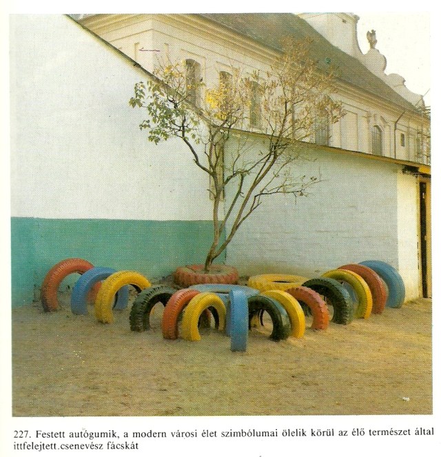 Tajkep festett autgumikkal from Gillo Dorfles Gondolat Budapest 1986