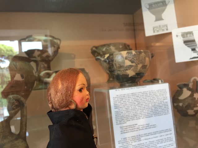 Dolly admiring the Nestor's cup at the Arbusto Museum Lacco Ameno Ischia