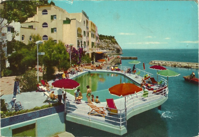 Lacco Ameno The Island of Ischia The Sporting Swimming Pool printed in Italy dated 30 August 1970 'Ale veehio amieo, sveglia!'