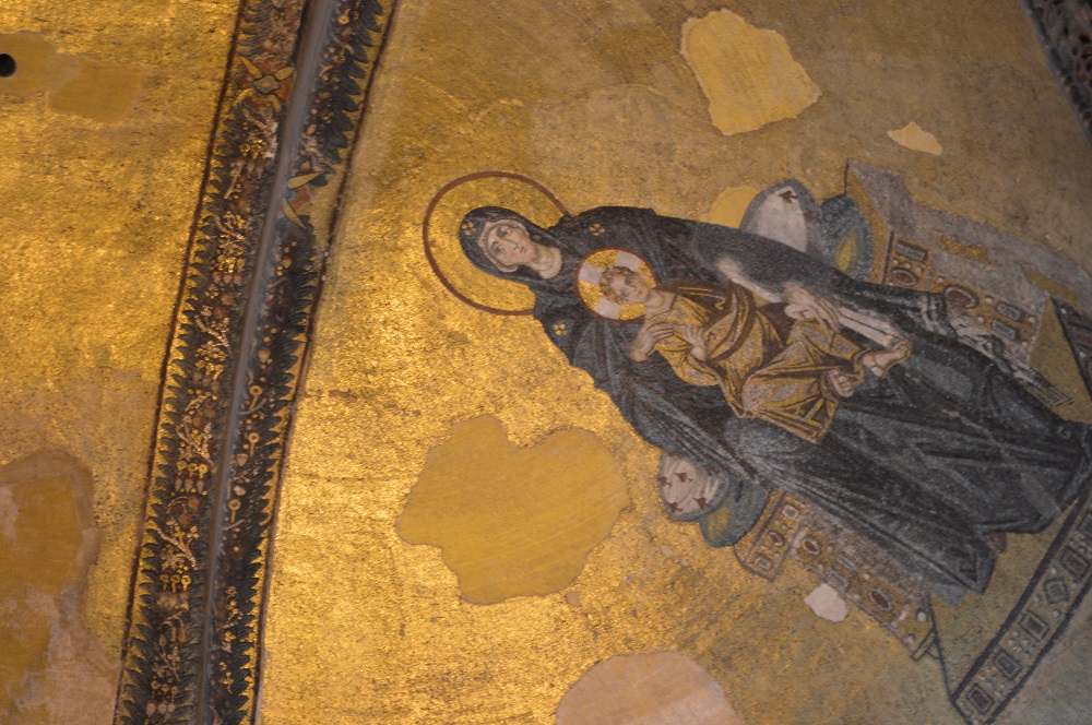 On the ceiling of Hagia Sophia (October 2018)